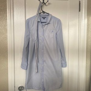 Authentic Tommy Hilfiger button down pinstripe collar dress